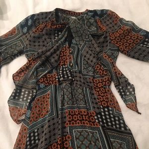 Kut from the Cloth Tie Neck 3/4 sleeve flirtydress